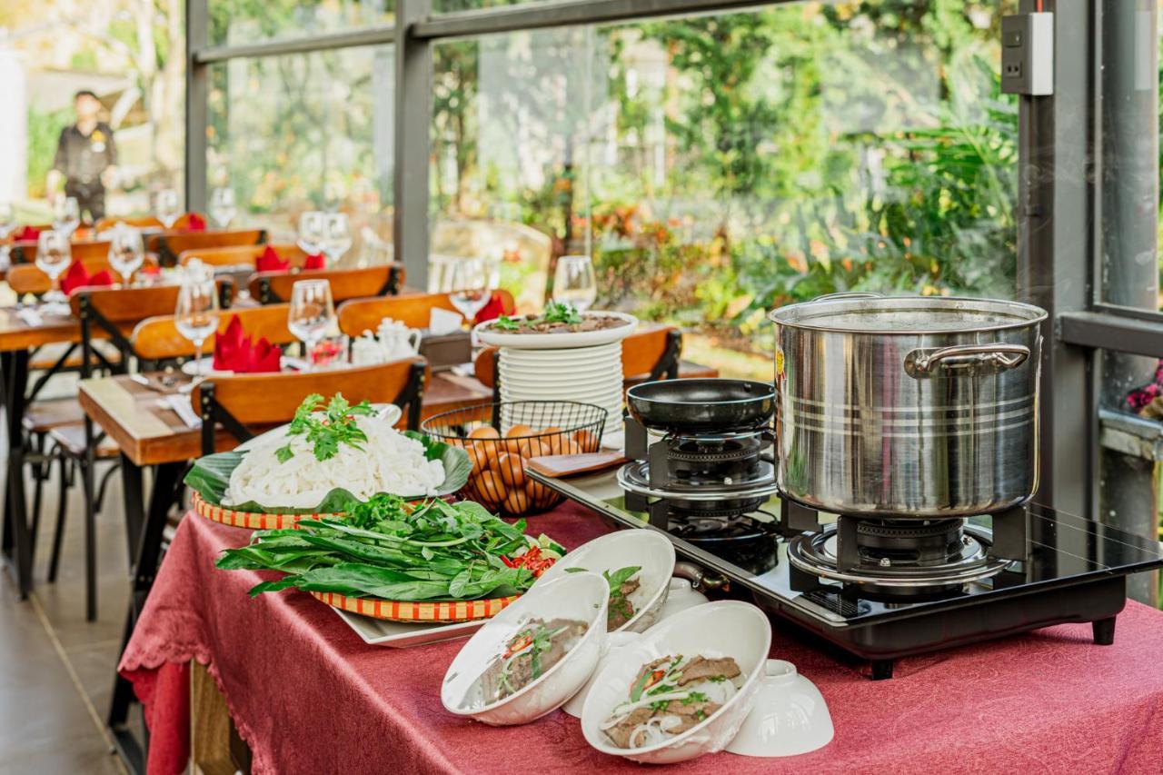 Greeneco Da Lat Hotel - Khach San Green Eco Да Лат Екстериор снимка