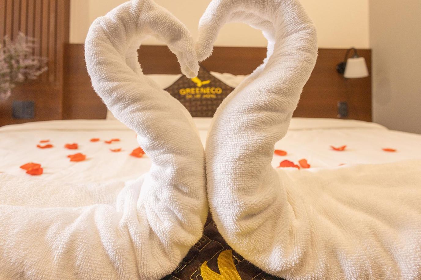 Greeneco Da Lat Hotel - Khach San Green Eco Да Лат Екстериор снимка