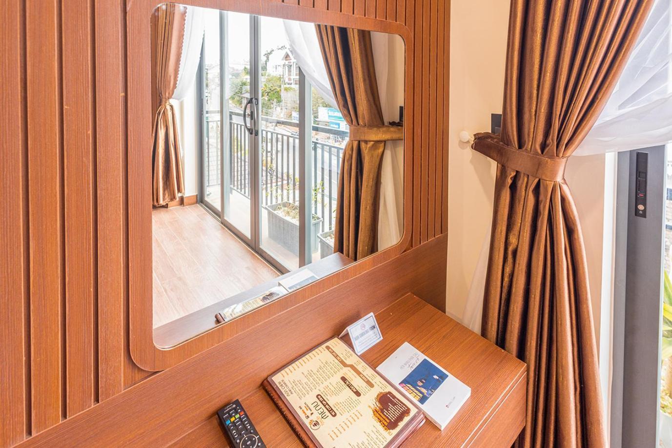 Greeneco Da Lat Hotel - Khach San Green Eco Да Лат Екстериор снимка