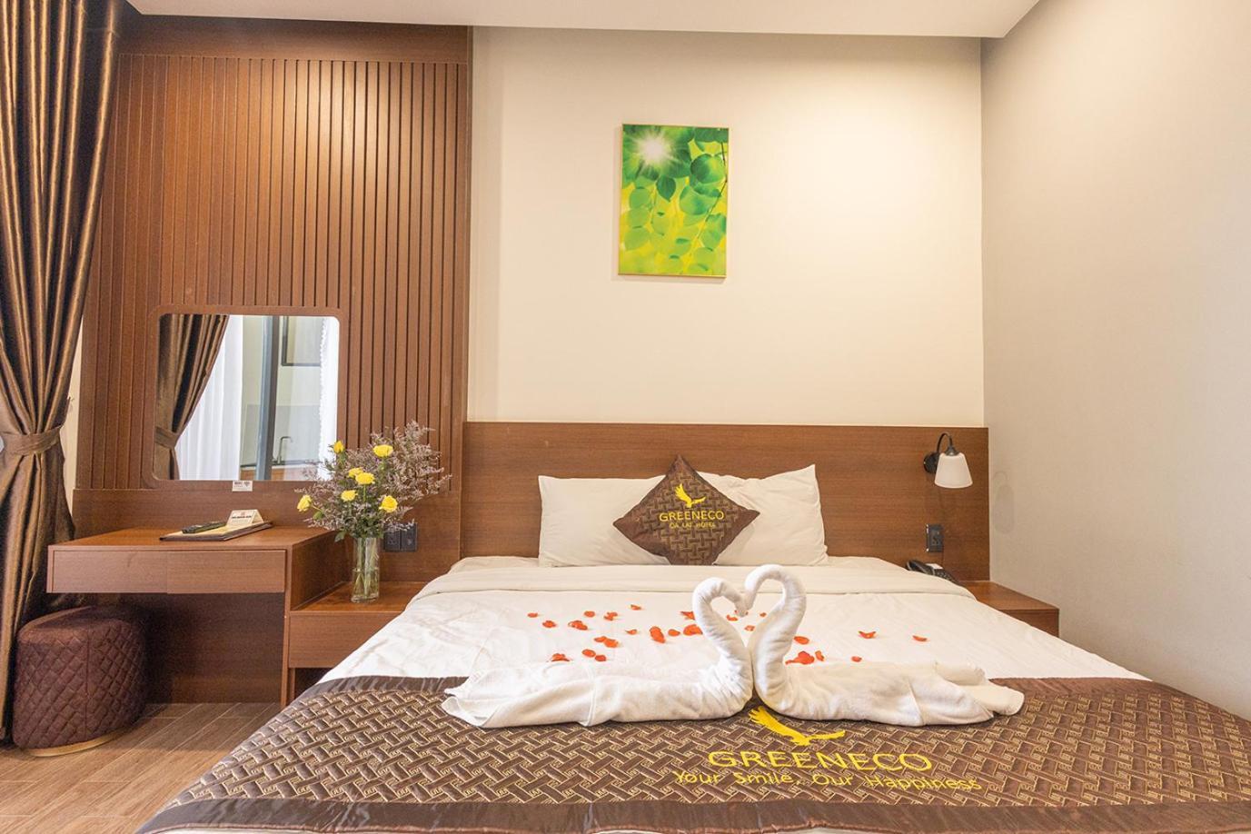 Greeneco Da Lat Hotel - Khach San Green Eco Да Лат Екстериор снимка